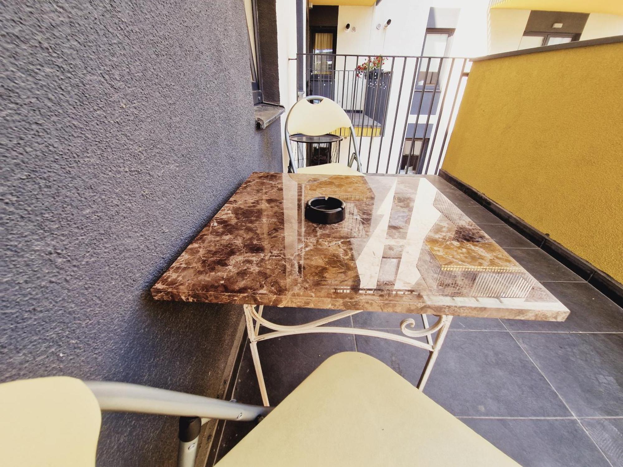 Ultracentral 5* Boutique Hotel Style Apartment. Brand New. 2 Rooms. Spacious. Free Parking Cluj-Napoca Exterior photo